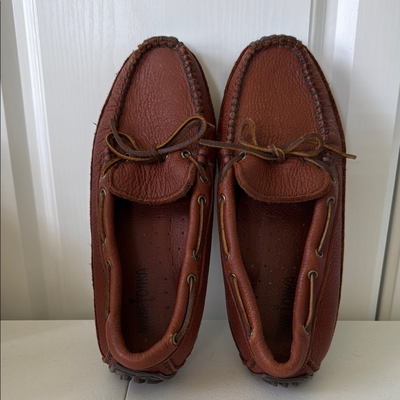 *MEN’S MINNETONKA MOOSEHIDE LOAFERS DRIVING MOCCASINS (sz 8.5) - Picture 1 of 6